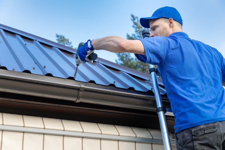 How Metal Roof Services Help Prevent Leaks, Rust, and Corrosion